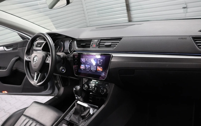 Skoda Superb cena 76400 przebieg: 132000, rok produkcji 2018 z Dolsk małe 232